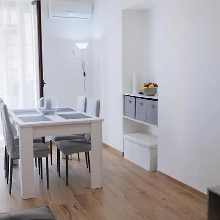 Appartamento La Casa Al Mercato - Self Check-in *