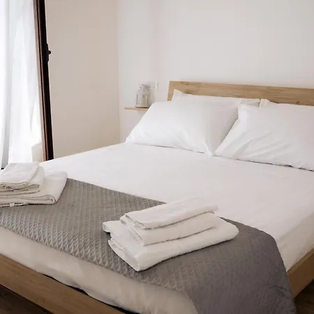 Appartamento La Casa Al Mercato - Self Check-in Palermo