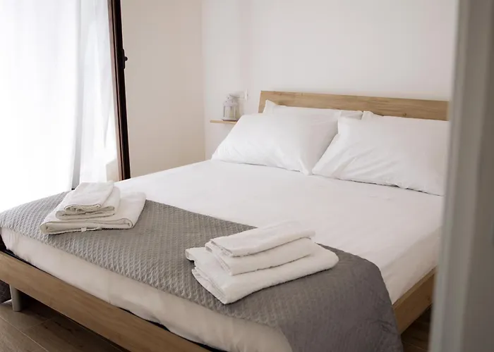 Apartment La Casa Al Mercato - Self Check-in Palermo